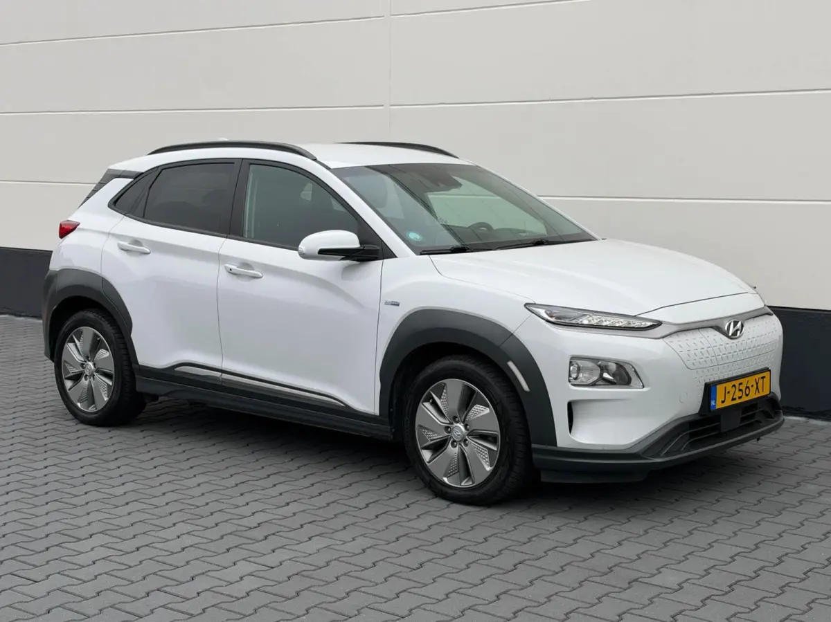 EV Fashion 64 kWh 3-Fase | SOH 100% | Navigatie | Adaptive cruise | Krell audio