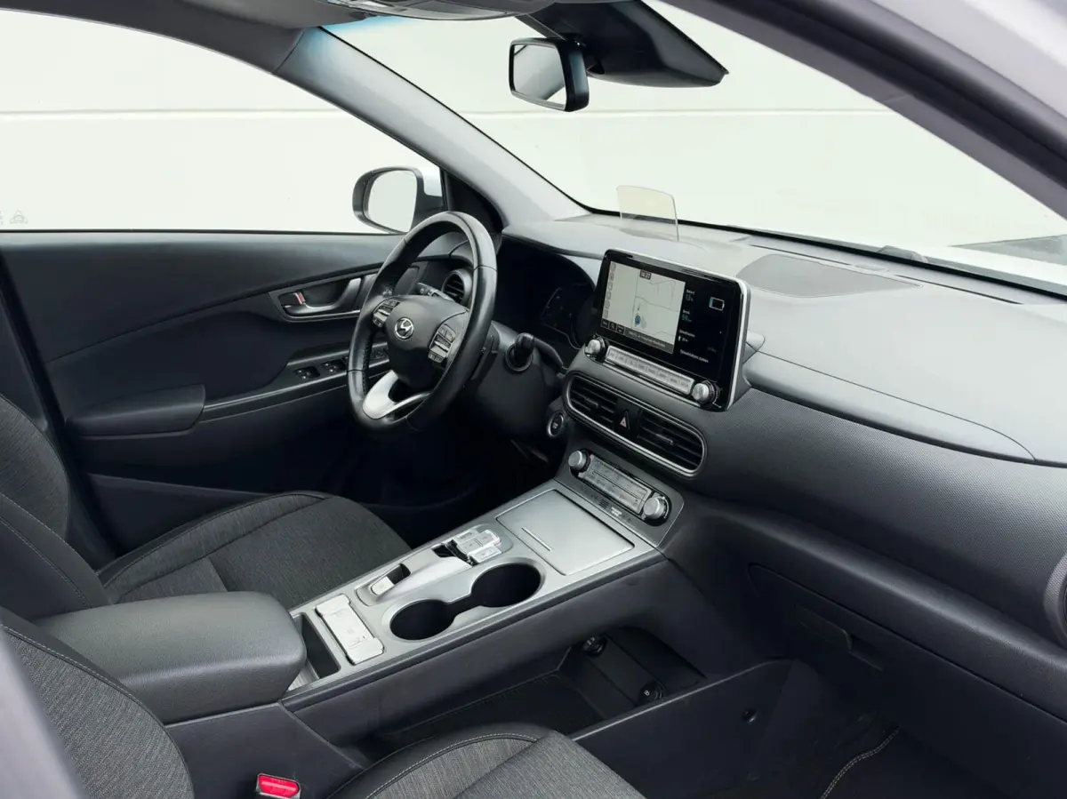 EV Fashion 64 kWh 3-Fase | SOH 100% | Navigatie | Adaptive cruise | Krell audio