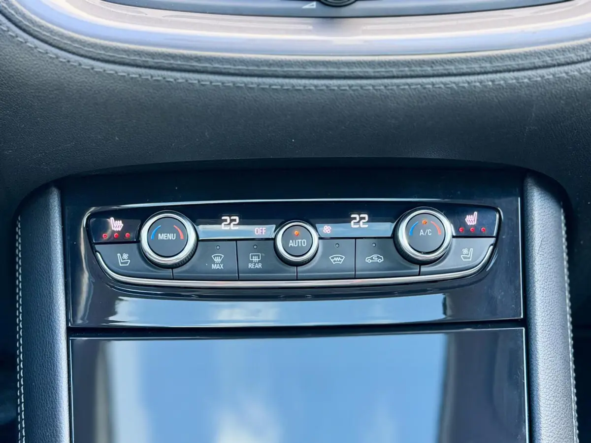 1.2 Innovation | Pano | Camera | Keyless