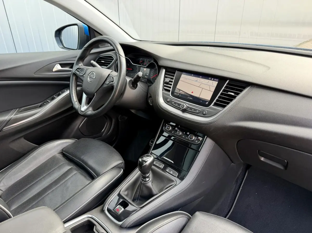 1.2 Innovation | Pano | Camera | Keyless