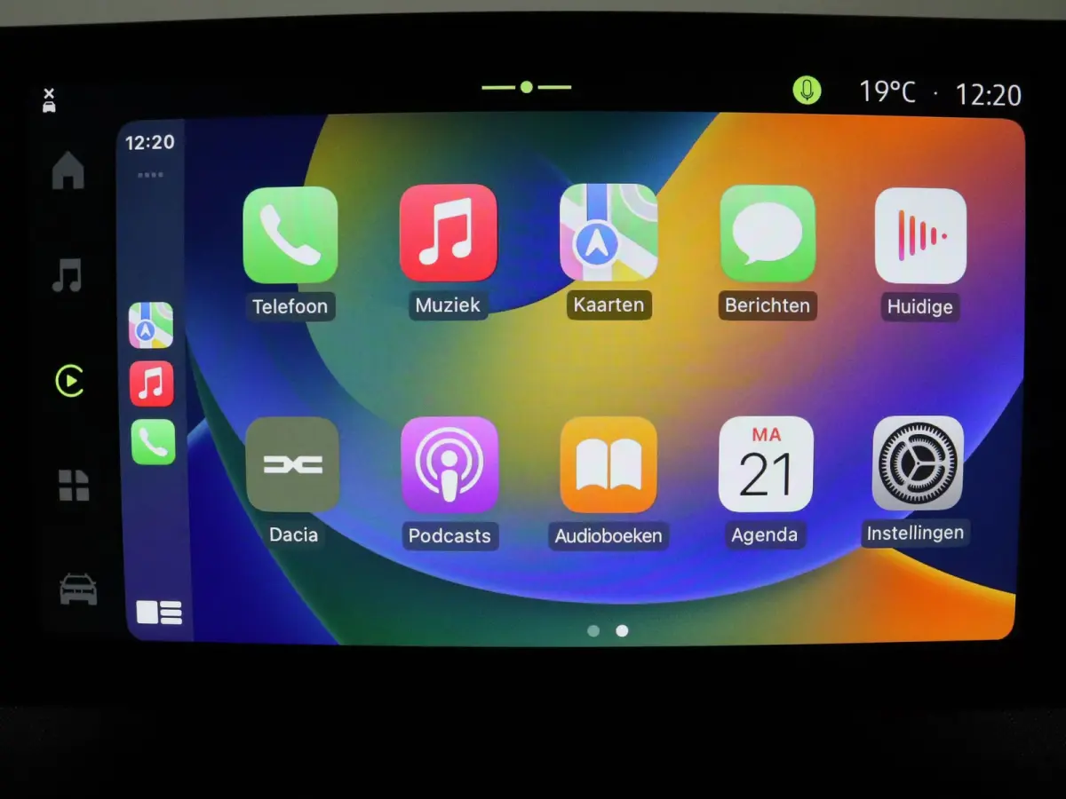 100pk TCe limited edition Apple Carplay/Android Auto | Climate