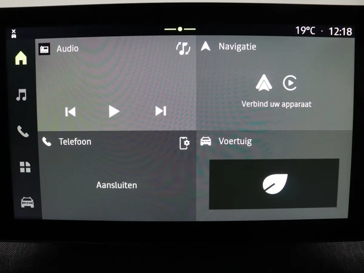 100pk TCe limited edition Apple Carplay/Android Auto | Climate