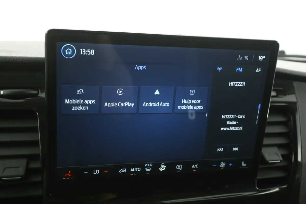 68 kWh L3H2 | Snelladen | SOH 95% | Clima | Camera | Cruise | 3 Zits | 2xSchuifdeur | Carplay | Parkeersens.