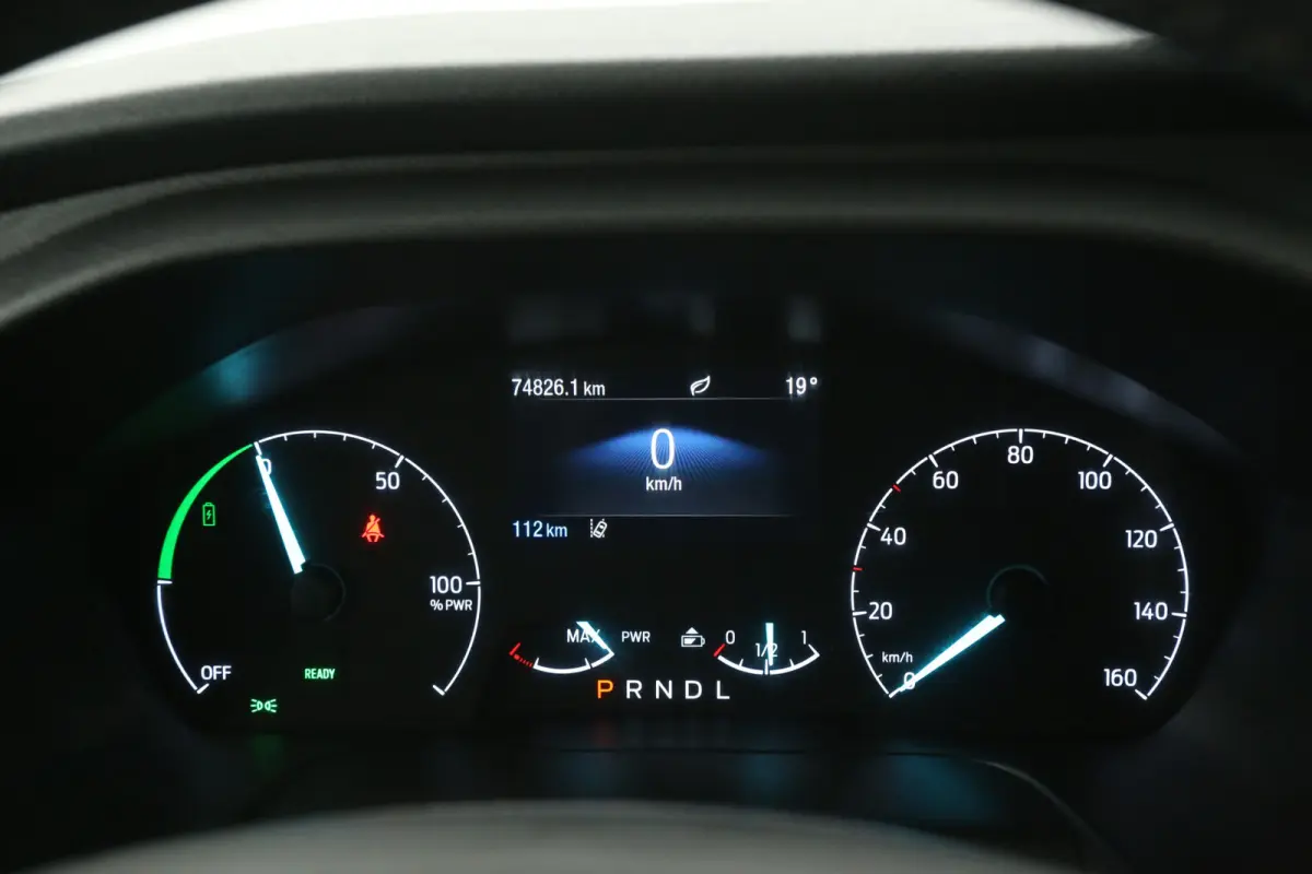 68 kWh L3H2 | Snelladen | SOH 95% | Clima | Camera | Cruise | 3 Zits | 2xSchuifdeur | Carplay | Parkeersens.