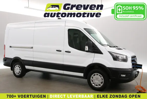 68 kWh L3H2 | Snelladen | SOH 95% | Clima | Camera | Cruise | 3 Zits | 2xSchuifdeur | Carplay | Parkeersens.
