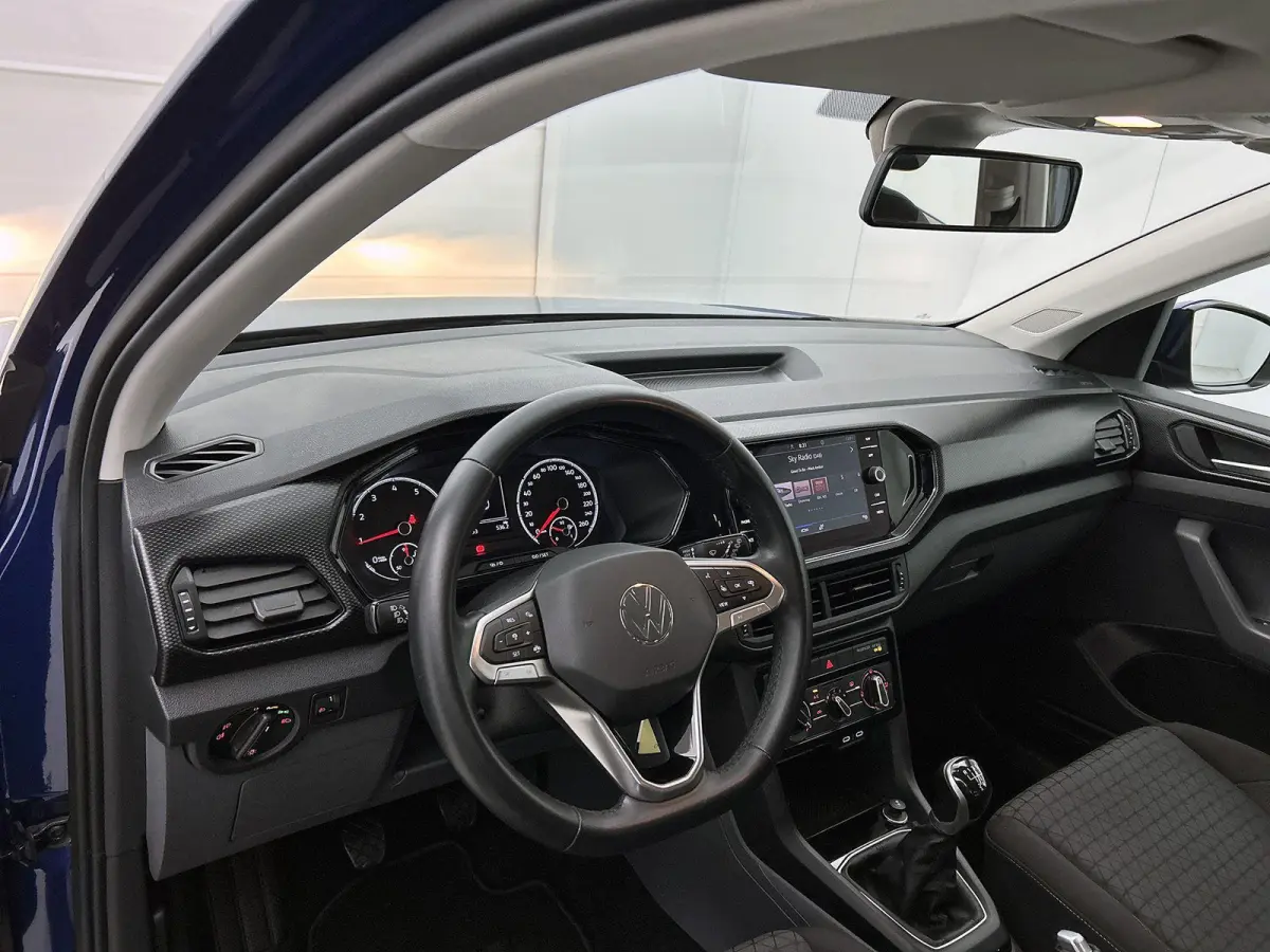 1.0 TSI Life | 95 PK | Airco | Adaptieve Cruise Control | LED |