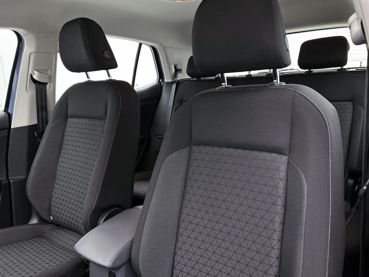 1.0 TSI Life | 95 PK | Airco | Adaptieve Cruise Control | LED |