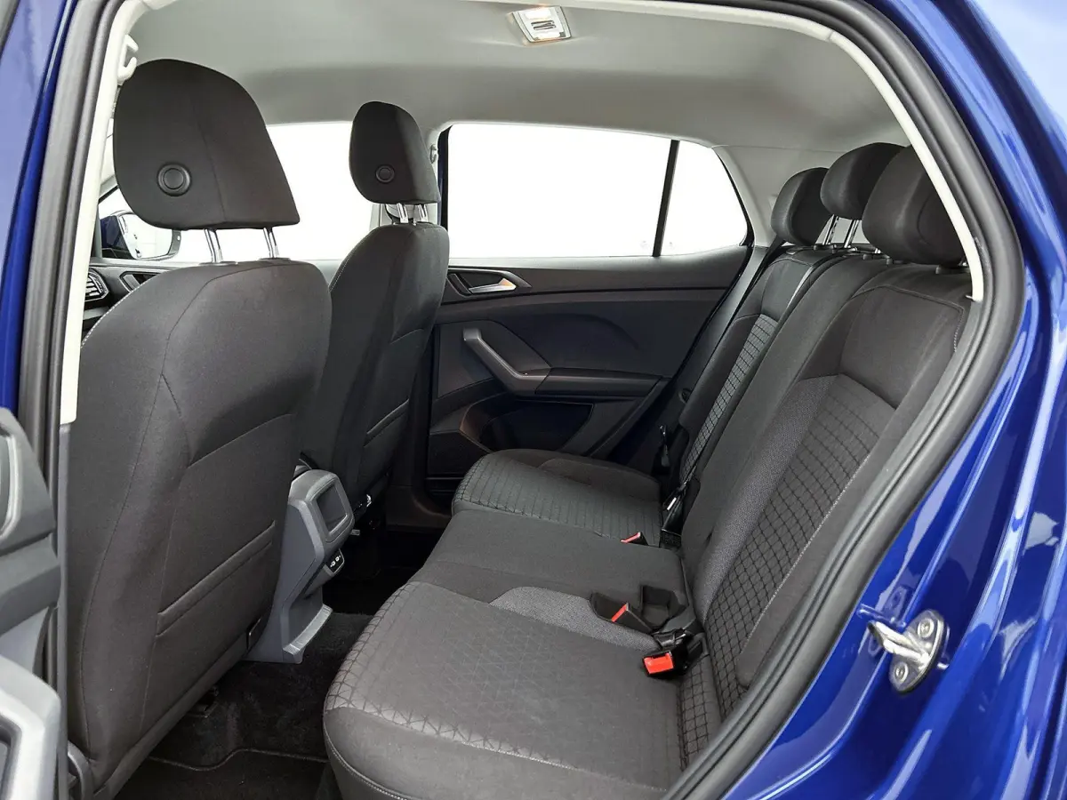 1.0 TSI Life | 95 PK | Airco | Adaptieve Cruise Control | LED |