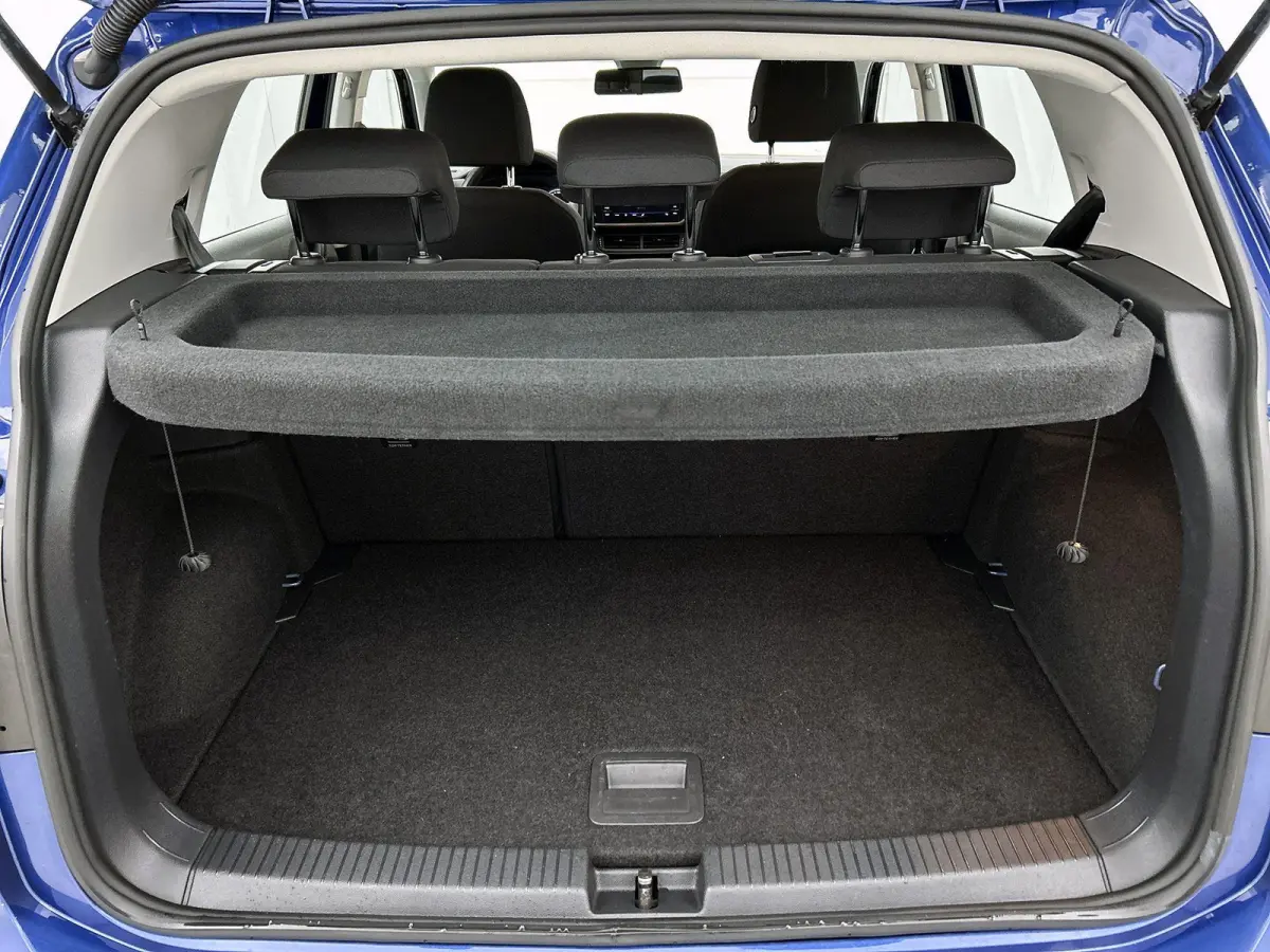 1.0 TSI Life | 95 PK | Airco | Adaptieve Cruise Control | LED |