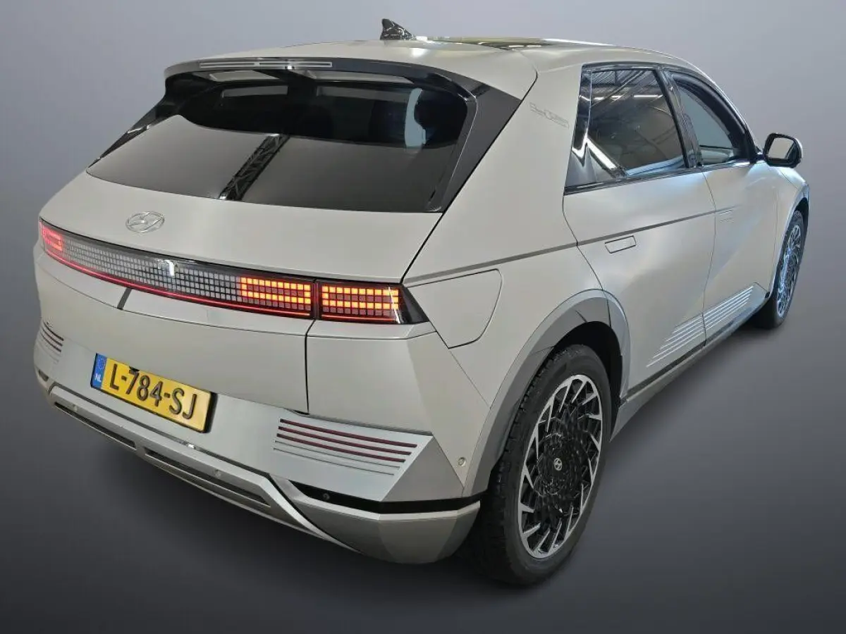Project 45 AWD 73kWh SOH 100% I PANO I 20" LMV I LEER + VERKOELING + VERWARMING I CAMERA I ORG.NL + NAL