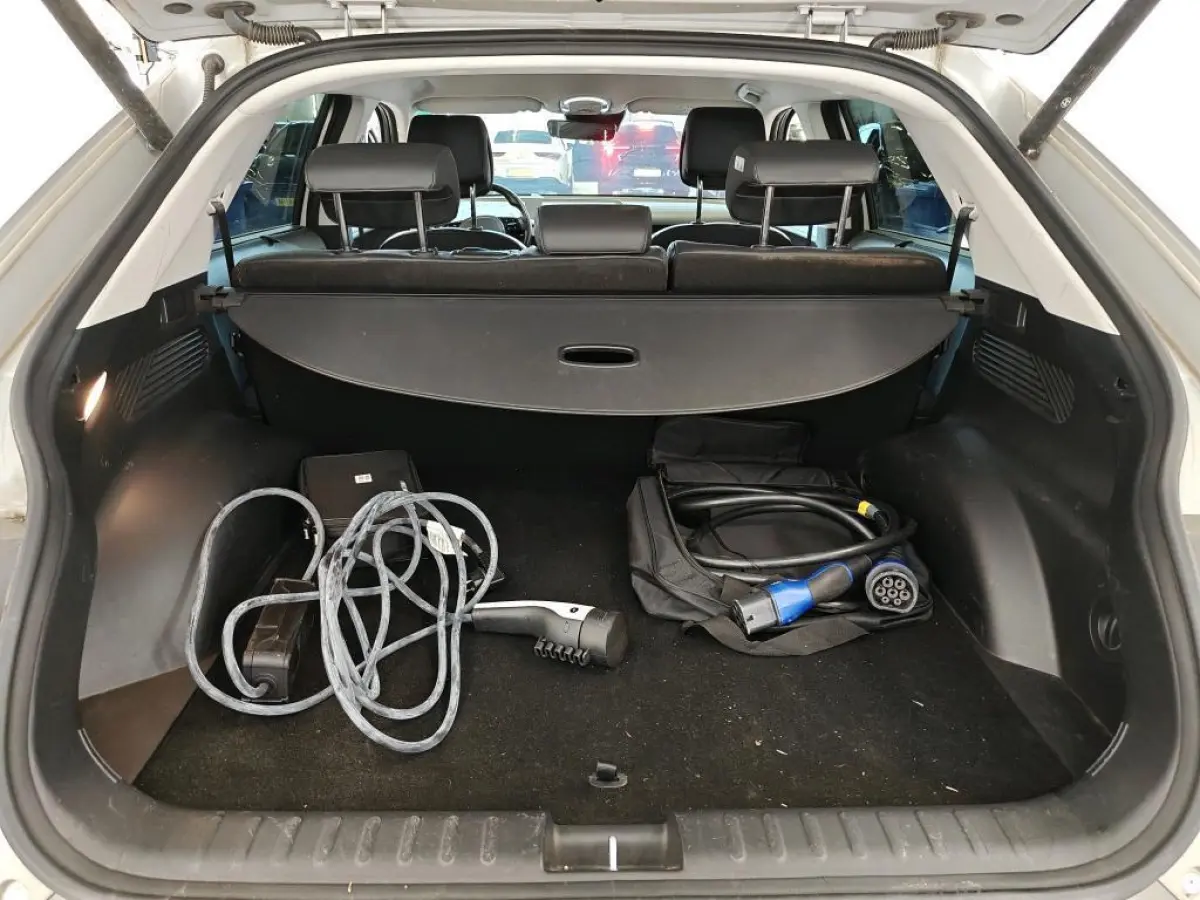 Project 45 AWD 73kWh SOH 100% I PANO I 20" LMV I LEER + VERKOELING + VERWARMING I CAMERA I ORG.NL + NAL