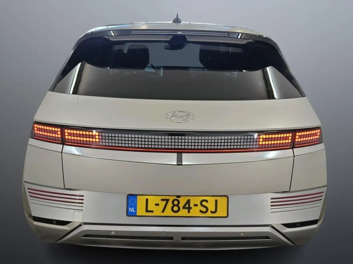 Project 45 AWD 73kWh SOH 100% I PANO I 20" LMV I LEER + VERKOELING + VERWARMING I CAMERA I ORG.NL + NAL