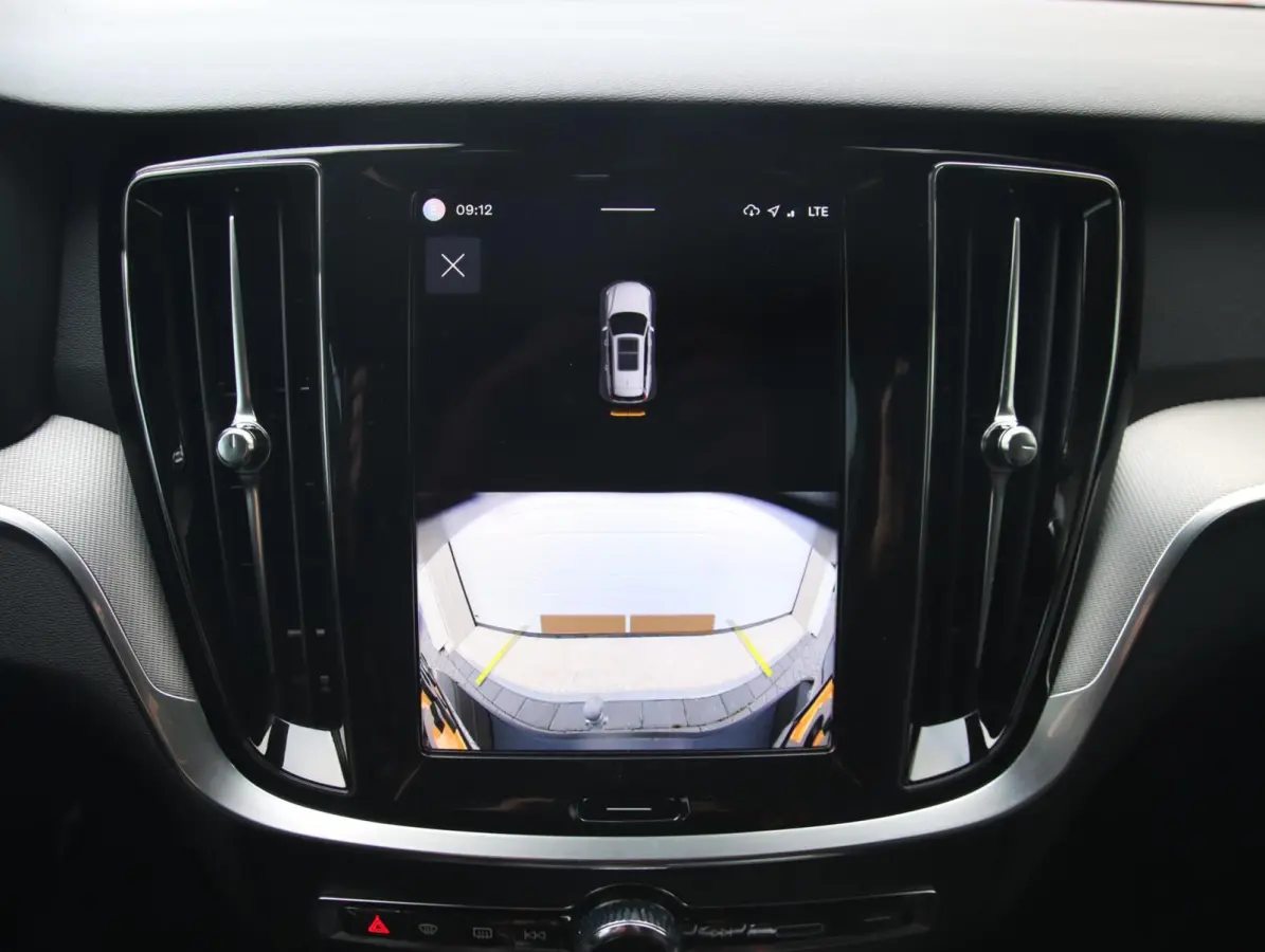 2.0 T6 Plug-in hybrid AWD Ultra Bright | SOH 99% | Long Range