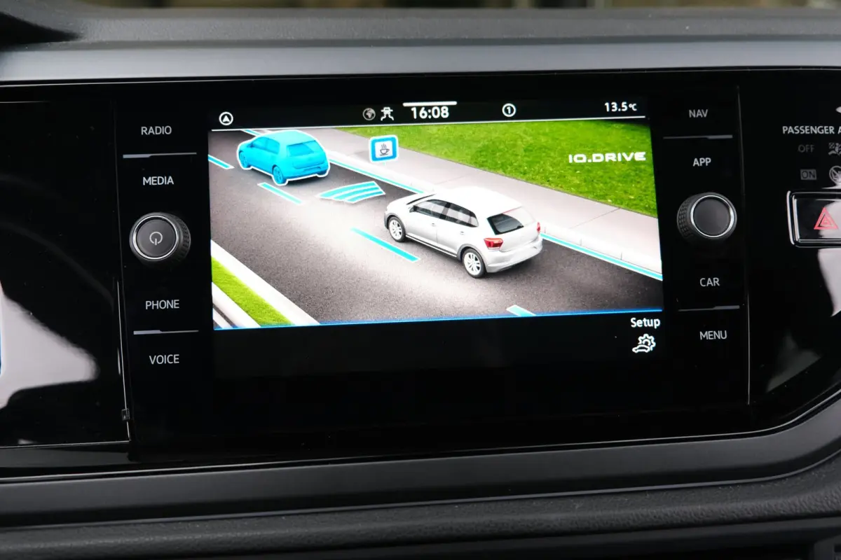 1.0 TSI 110PK 2x R-Line DSG Facelift IQ Matrix Led Camera Virtual ACC Bergamo