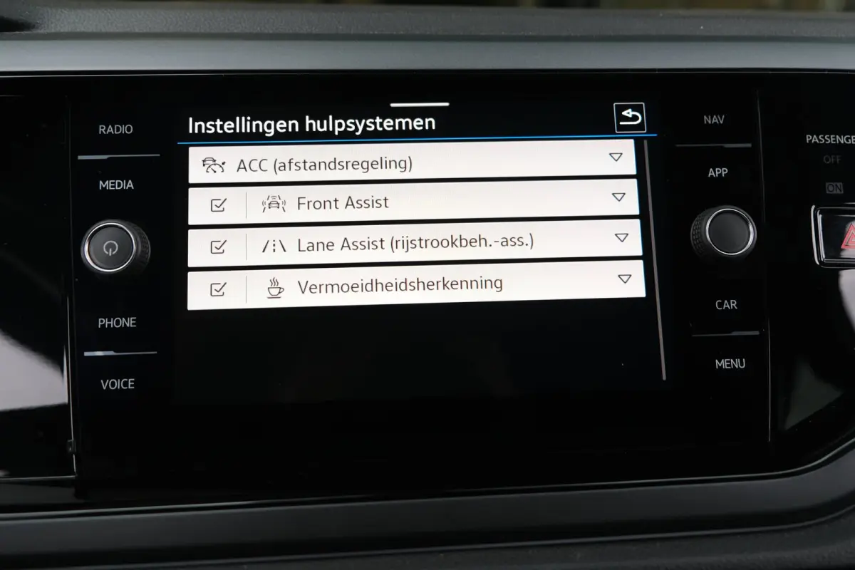 1.0 TSI 110PK 2x R-Line DSG Facelift IQ Matrix Led Camera Virtual ACC Bergamo