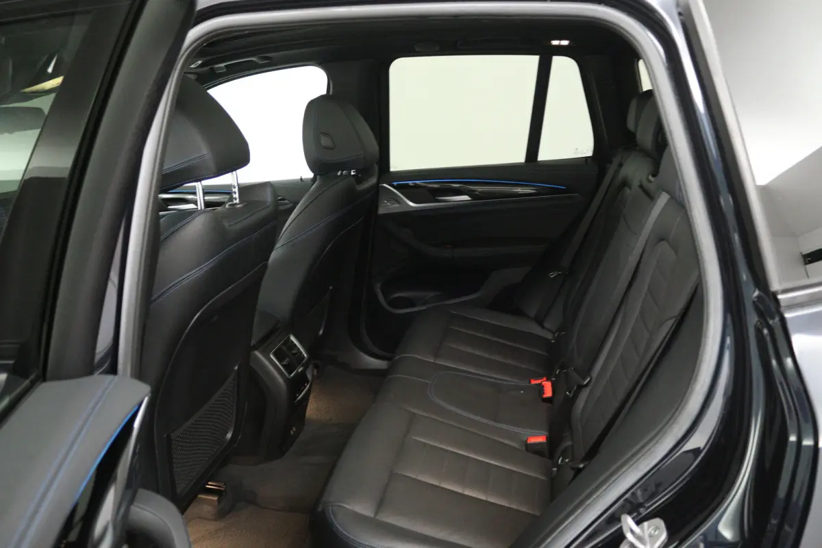 High Executive 80 kWh (100% SOH, PANORAMADAK, LASER, HEAD-UP, 360 CAMERA, STUURVERWARMING)