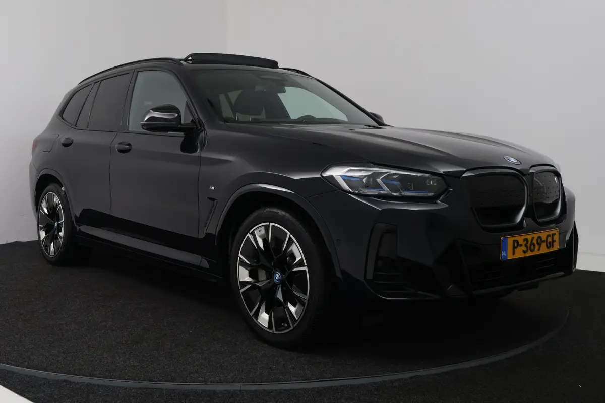 High Executive 80 kWh (100% SOH, PANORAMADAK, LASER, HEAD-UP, 360 CAMERA, STUURVERWARMING)