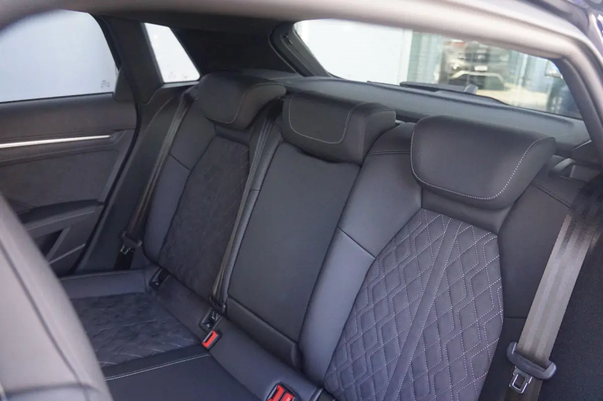 45 TFSIe 245pk PHEV S Edition Competition | Panoramadak | Topview | Keyless | Matrix-LED | Sonos | Optiek Zwart Plus