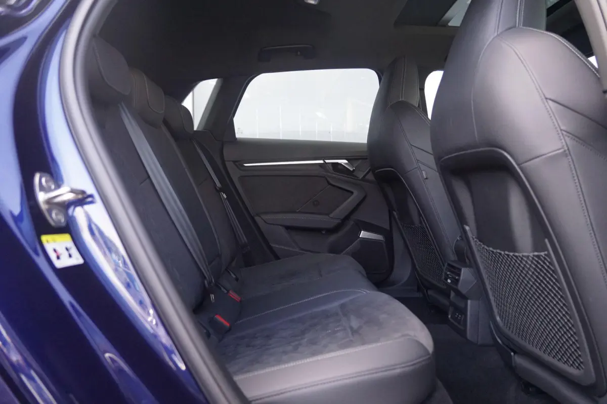 45 TFSIe 245pk PHEV S Edition Competition | Panoramadak | Topview | Keyless | Matrix-LED | Sonos | Optiek Zwart Plus
