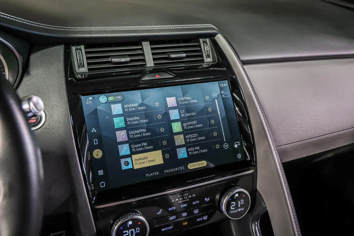 1.5 P300e AWD R-Dynamic S|Leder|Carplay|Camera
