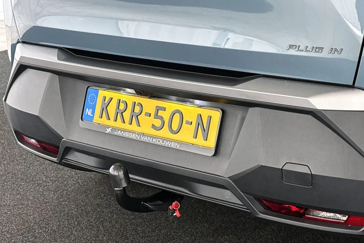 1.6 plug-in Hybrid 195 GT Exclusive Pano Trekhaak Stoelverwarming 360 Camera
