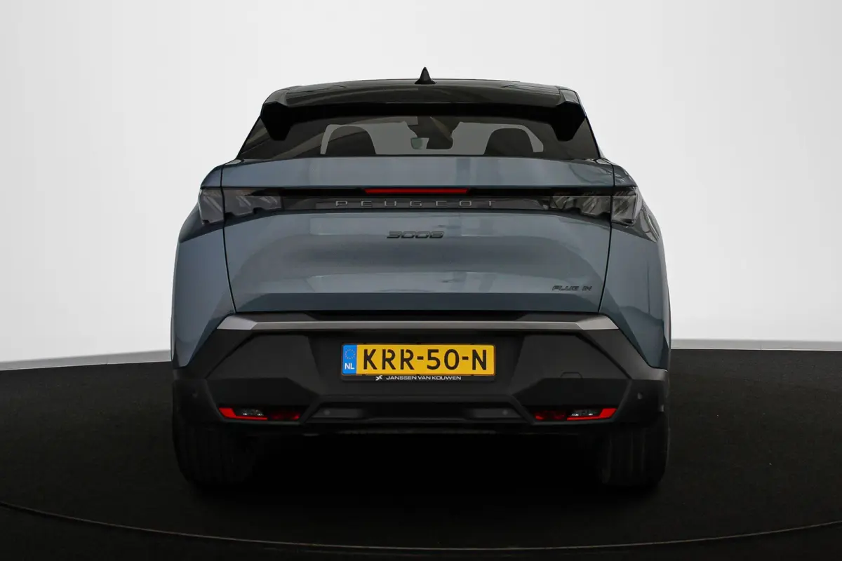 1.6 plug-in Hybrid 195 GT Exclusive Pano Trekhaak Stoelverwarming 360 Camera
