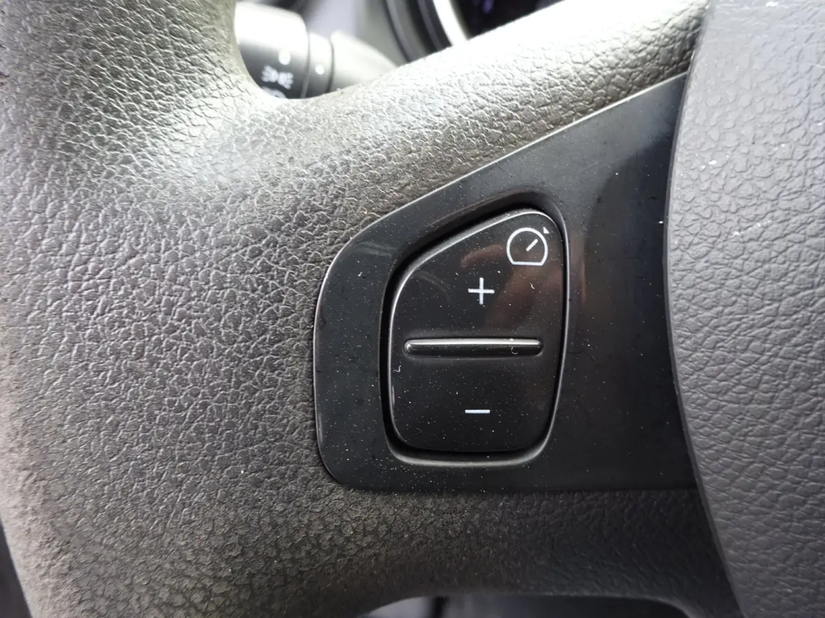 2.0 dCi 145 T29 L1H1 AUTOMAAT 2 X SCHUIFDEUR AIRCO NAVIGATIE 3ZITS CRUISE CONTROL
