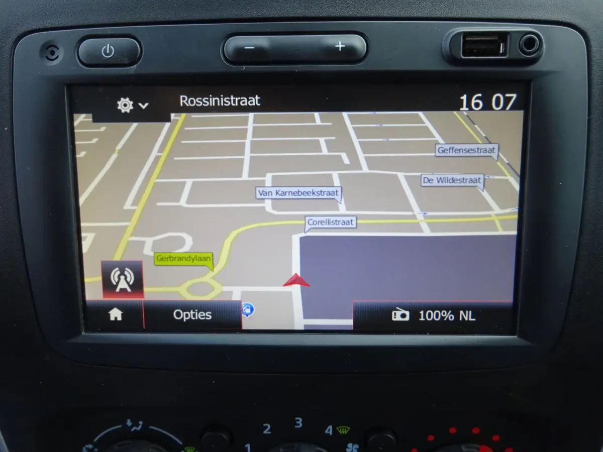 2.0 dCi 145 T29 L1H1 AUTOMAAT 2 X SCHUIFDEUR AIRCO NAVIGATIE 3ZITS CRUISE CONTROL