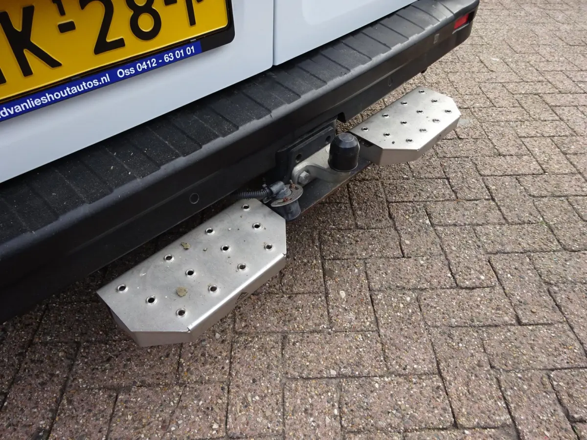 2.0 dCi 145 T29 L1H1 AUTOMAAT 2 X SCHUIFDEUR AIRCO NAVIGATIE 3ZITS CRUISE CONTROL