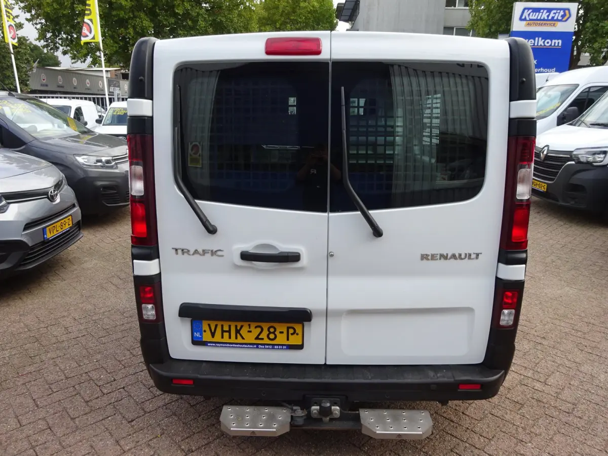 2.0 dCi 145 T29 L1H1 AUTOMAAT 2 X SCHUIFDEUR AIRCO NAVIGATIE 3ZITS CRUISE CONTROL
