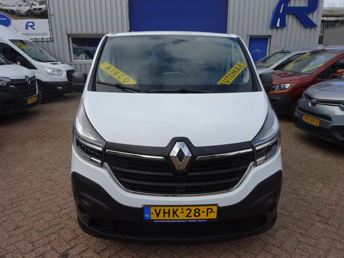 2.0 dCi 145 T29 L1H1 AUTOMAAT 2 X SCHUIFDEUR AIRCO NAVIGATIE 3ZITS CRUISE CONTROL