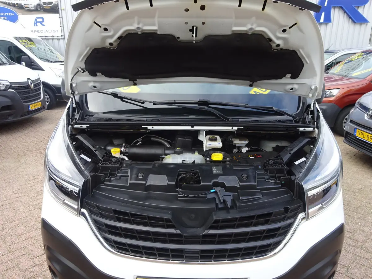 2.0 dCi 145 T29 L1H1 AUTOMAAT 2 X SCHUIFDEUR AIRCO NAVIGATIE 3ZITS CRUISE CONTROL