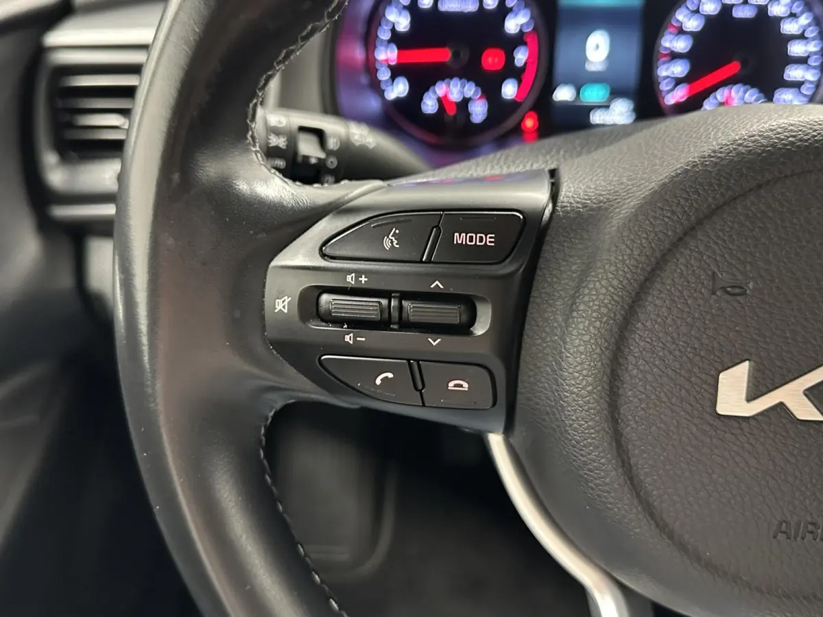 1.0 T-GDi MHEV DynamicLine CAMERA CARPLAY NAVI CRUISE.