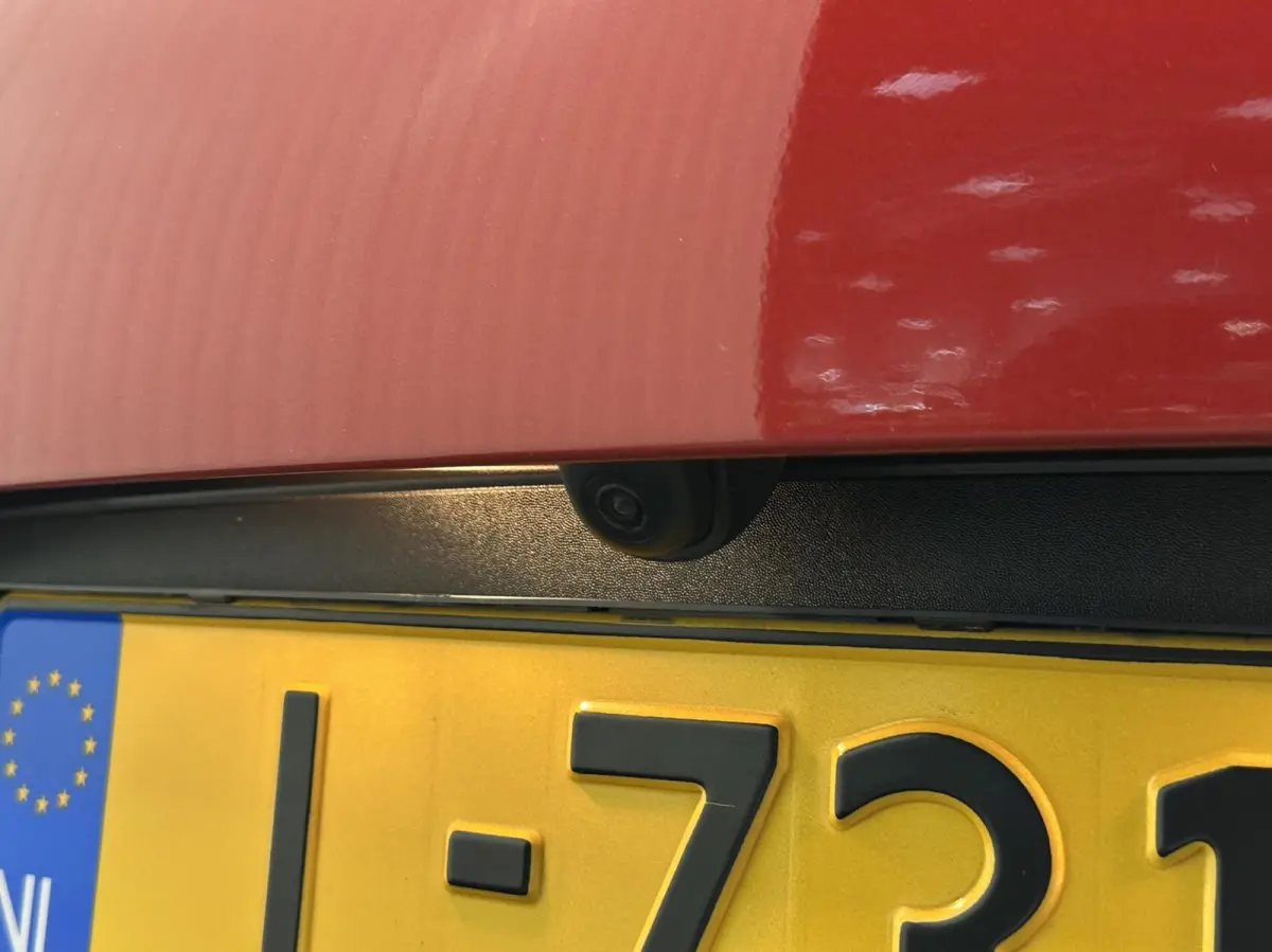1.0 T-GDi MHEV DynamicLine CAMERA CARPLAY NAVI CRUISE.