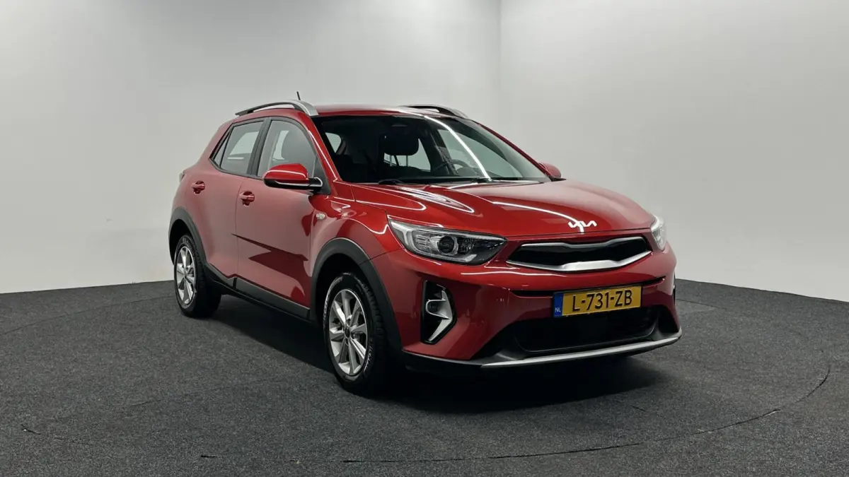1.0 T-GDi MHEV DynamicLine CAMERA CARPLAY NAVI CRUISE.