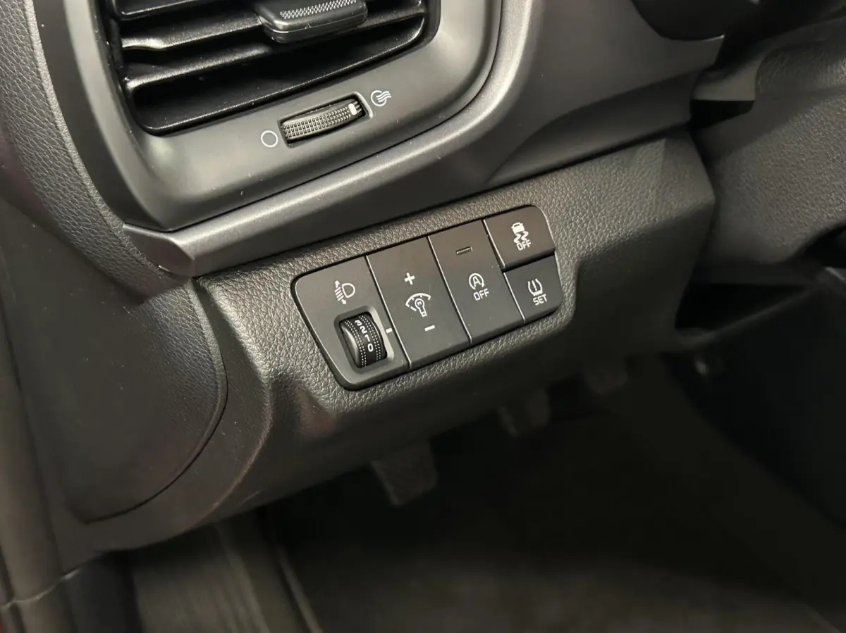 1.0 T-GDi MHEV DynamicLine CAMERA CARPLAY NAVI CRUISE.