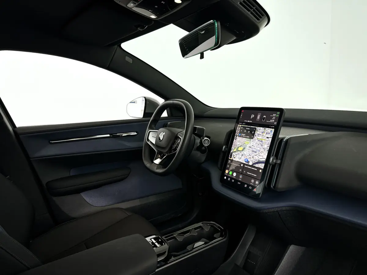 Single Motor Extended Range Core 69 kWh | Parkeercamera | Cruise control adaptief | Google infotainment
