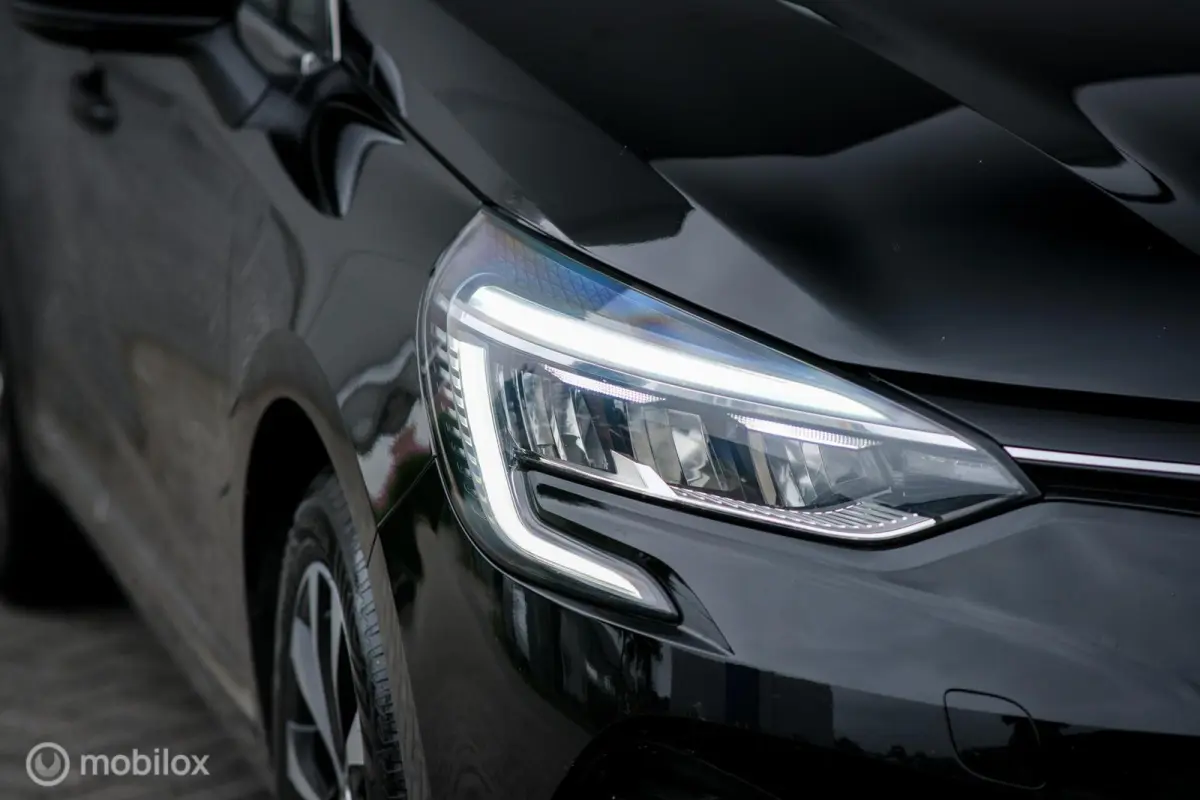 1.3 TCe Intens 130 pk aut | LED | NL auto | Camera | Sportstoelen | DAB |