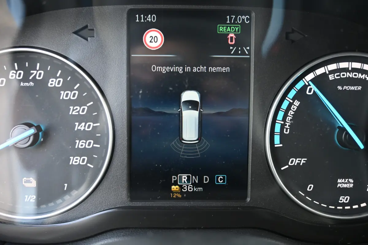 112 Pro L2 51 kWh Climate controle, Snellader, Zitcomfort pakket, Armsteun, Etc.