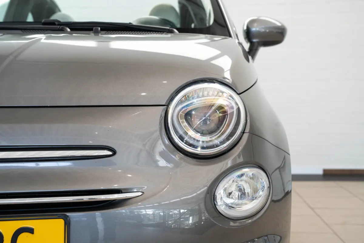 1.0 Hybrid Dolcevita | Parkeersensoren | Airco | Cruise Controle | Bluetooth | Lichtmetalen velgen | Elektrische Ramen |