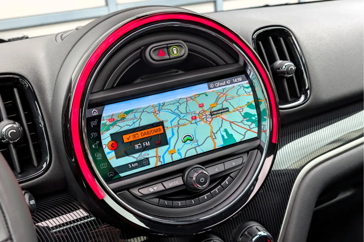 1.5 Cooper SE ALL4 PHEV Chili JCW Panorama Head-Up