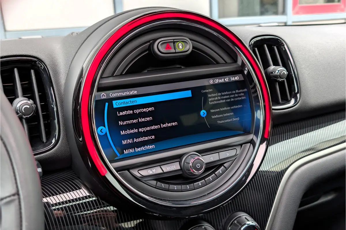 1.5 Cooper SE ALL4 PHEV Chili JCW Panorama Head-Up