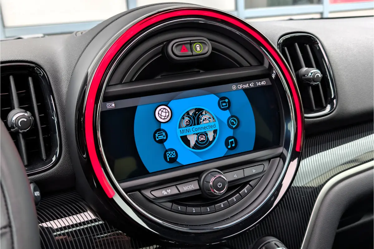1.5 Cooper SE ALL4 PHEV Chili JCW Panorama Head-Up
