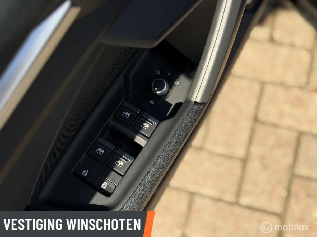 30 TFSI Advanced edition | Navi | PDC Achter | Privacy glas |