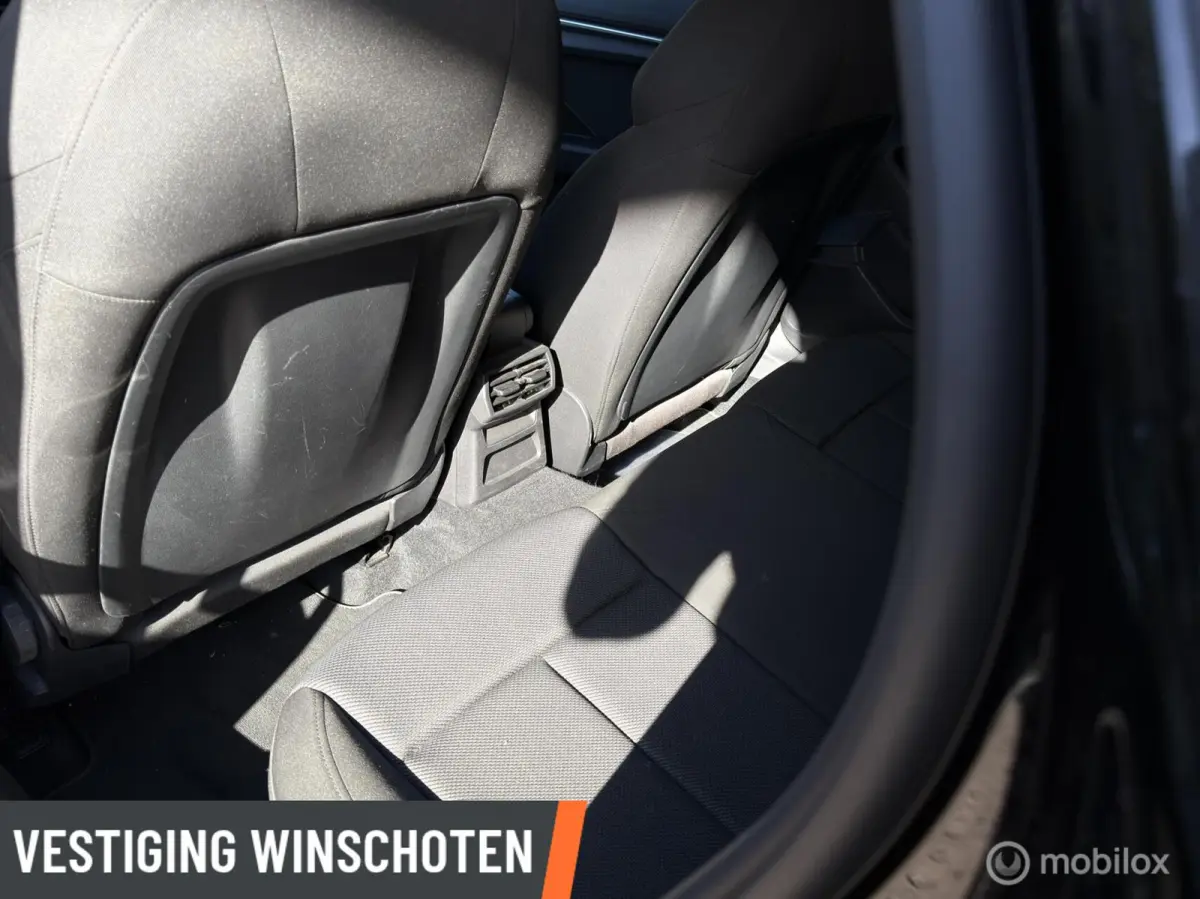 30 TFSI Advanced edition | Navi | PDC Achter | Privacy glas |