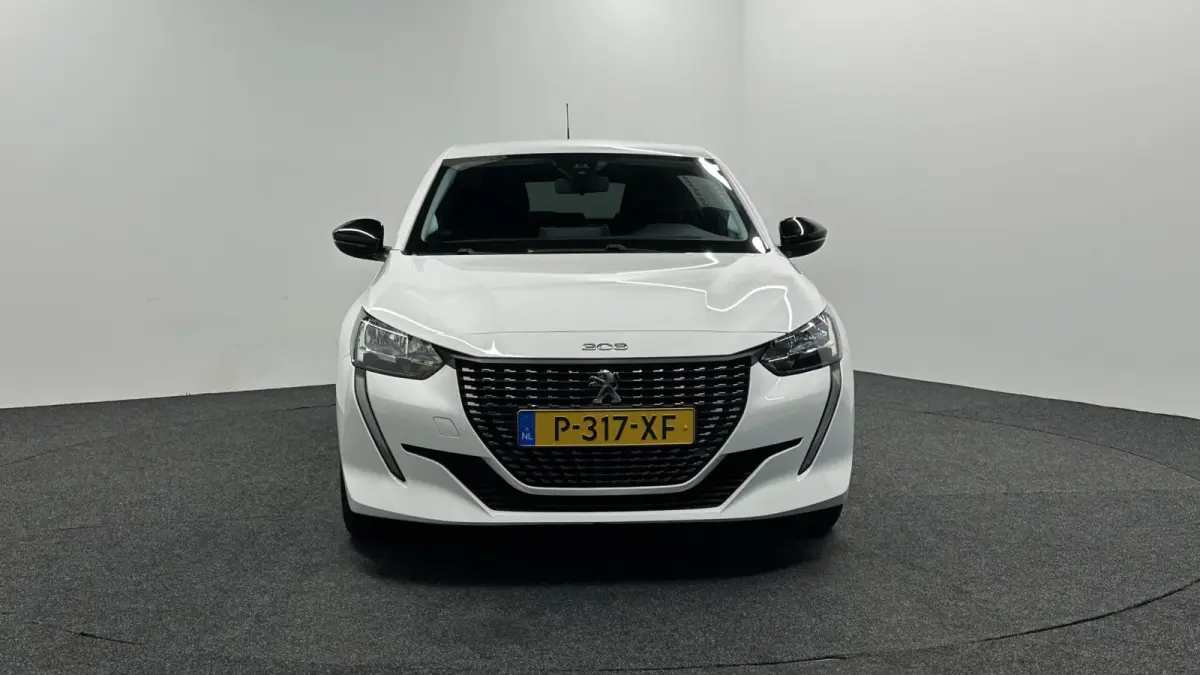 1.2 PureTech Active CRUISE CARPLAY NAVI 65000 KM.