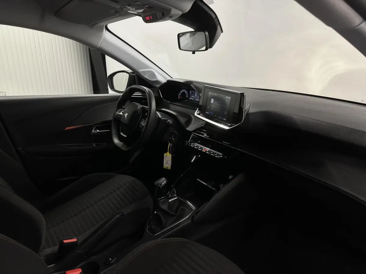 1.2 PureTech Active CRUISE CARPLAY NAVI 65000 KM.