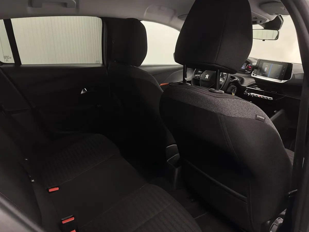 1.2 PureTech Active CRUISE CARPLAY NAVI 65000 KM.