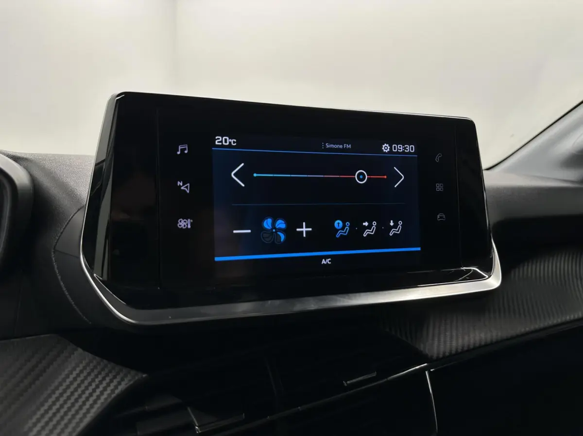 1.2 PureTech Active CRUISE CARPLAY NAVI 65000 KM.