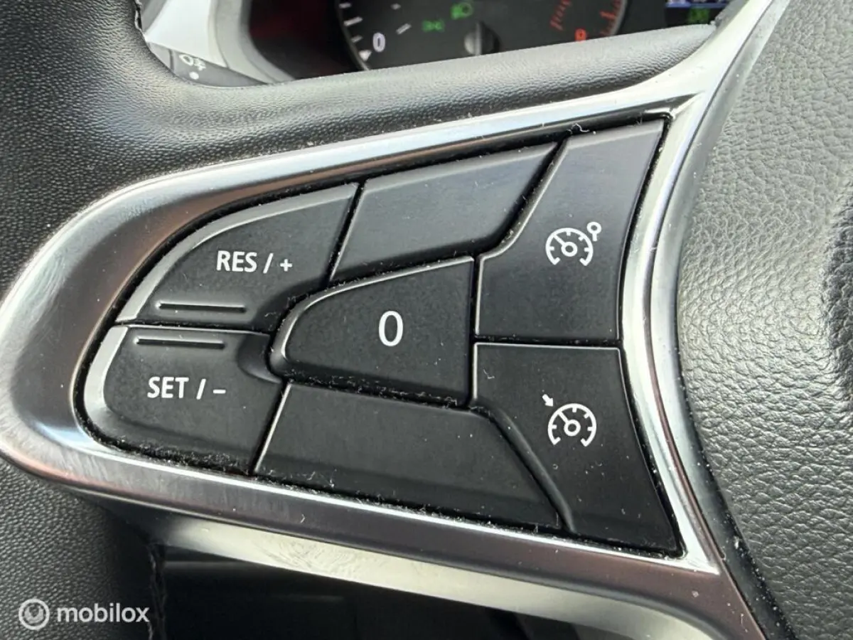 1.0 TCe | PDC | Camera | Cruise | Carplay